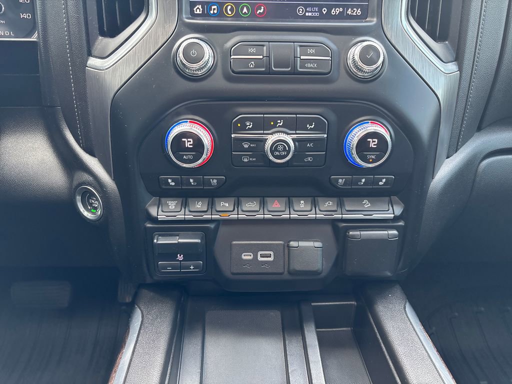 Certified 2021 GMC Sierra 2500 Denali w/ Denali Ultimate Package AWD/4WD image 17