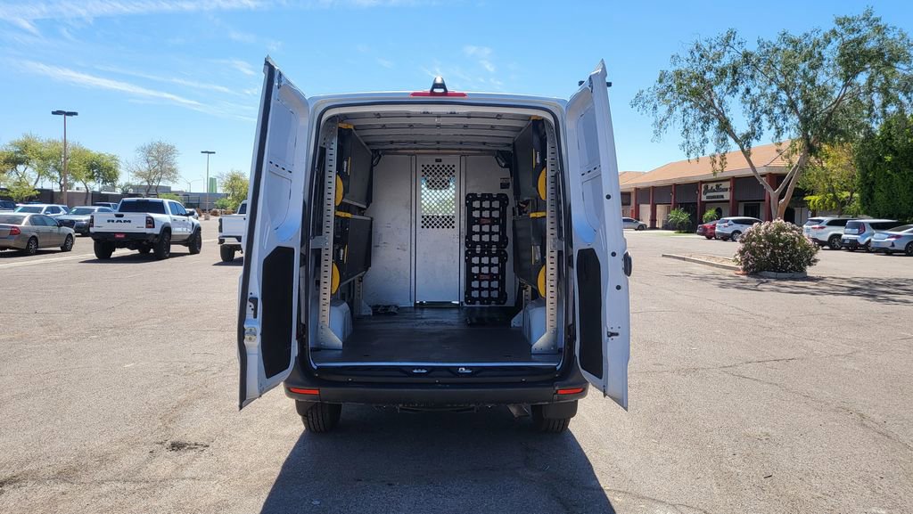 Used 2021 Mercedes-Benz Sprinter 1500 image 11