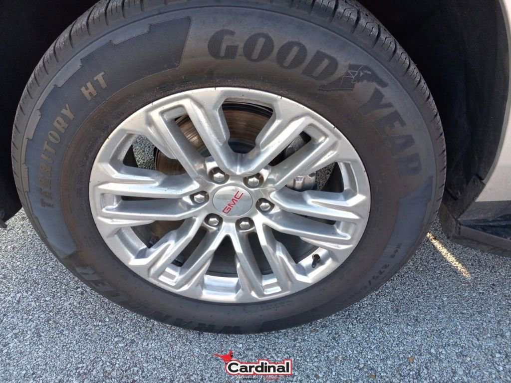 Used 2022 GMC Yukon XL SLE w/ Gmc Pro Safety Plus Package image 14