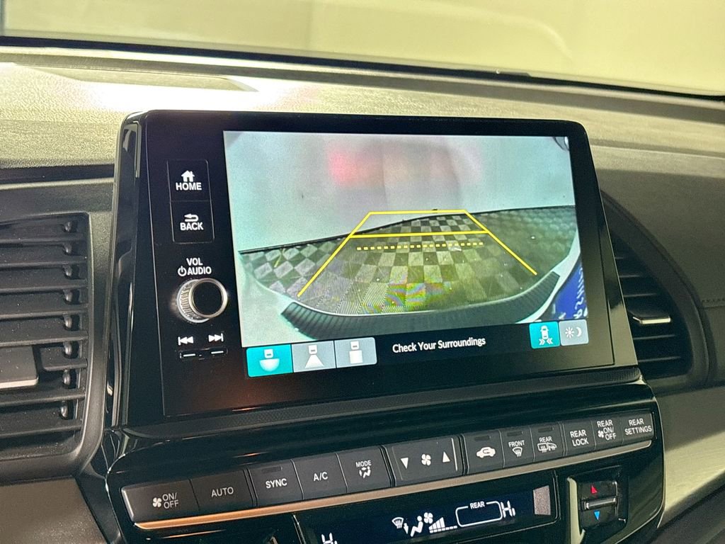 Certified 2025 Honda Odyssey Sport-L image 17