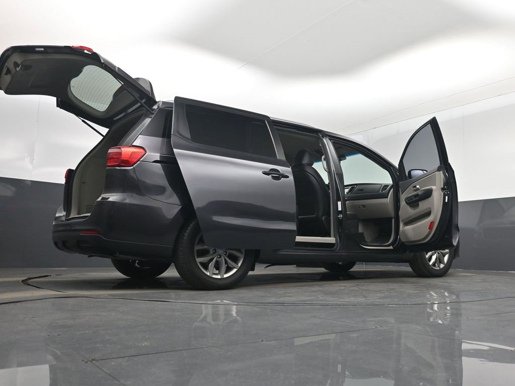 Certified 2020 Kia Sedona EX image 60