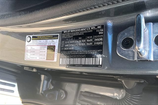 Used 2025 Mercedes-Benz GLE 450 4MATIC image 35