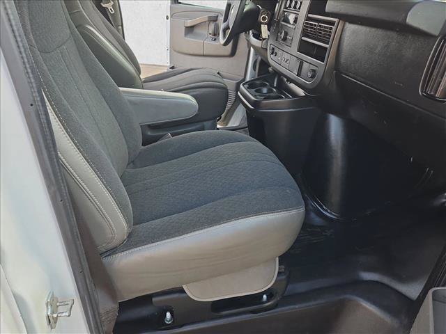 Used 2020 Chevrolet Express 2500 w/ Driver Convenience Package RWD image 19