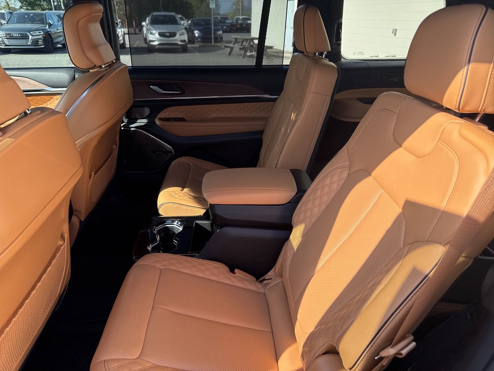 Used 2024 Jeep Grand Cherokee L Summit w/ Advanced Protech Group IV image 18