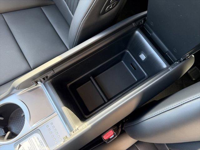 New 2026 Hyundai Ioniq 9 Calligraphy image 27