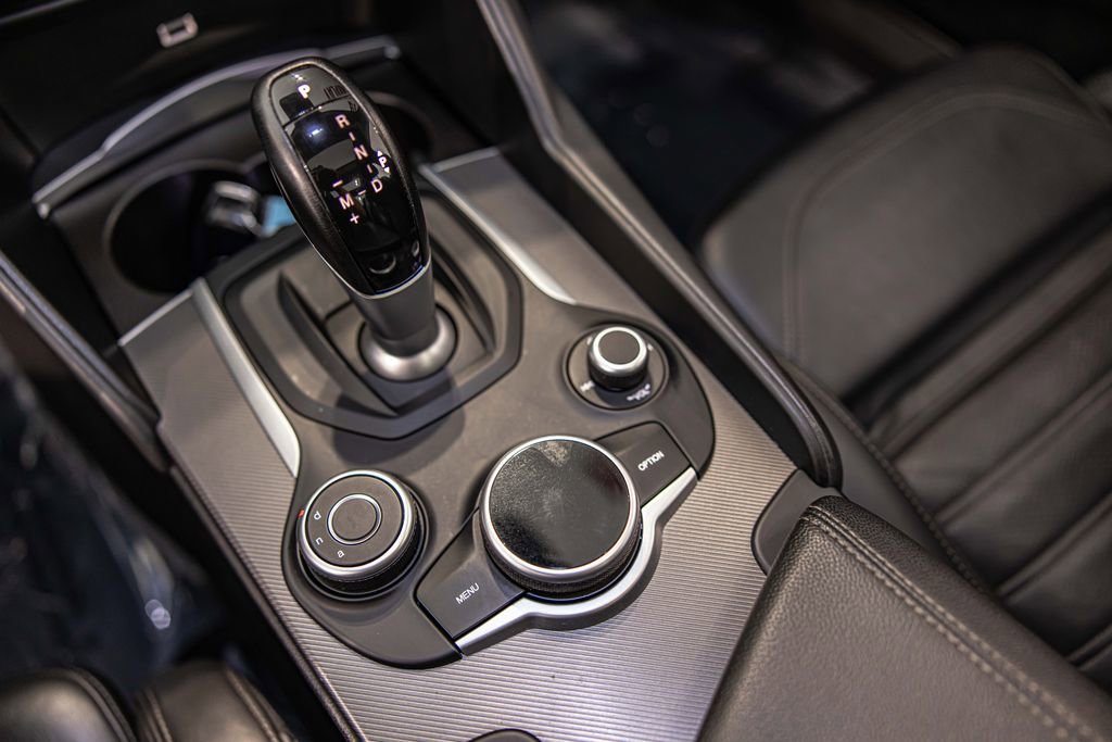 Used 2019 Alfa Romeo Giulia Ti Sport w/ Quick Order Package 22U Sport image 29