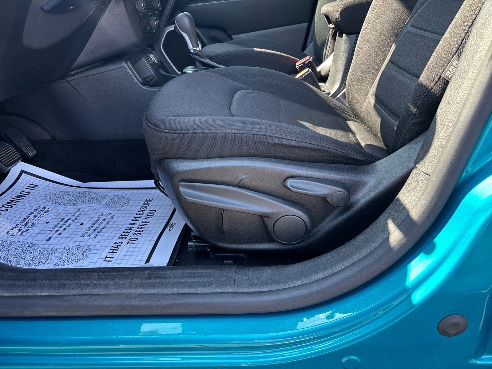 Used 2019 Jeep Renegade Latitude image 14