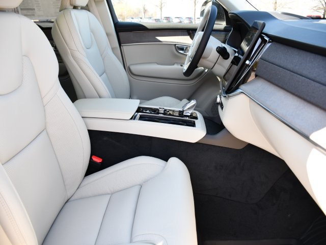 New 2026 Volvo XC90 B6 Ultra w/ Protection Package Premier AWD/4WD image 30