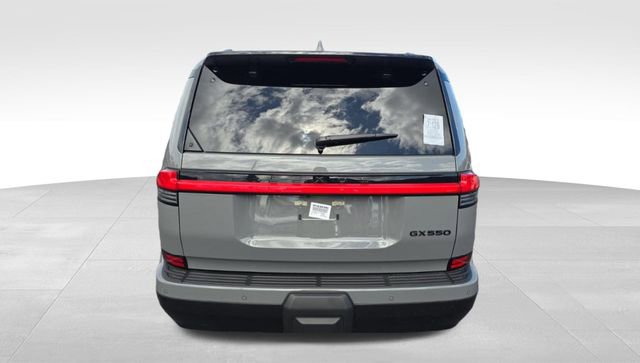 Used 2025 Lexus GX 550 image 3
