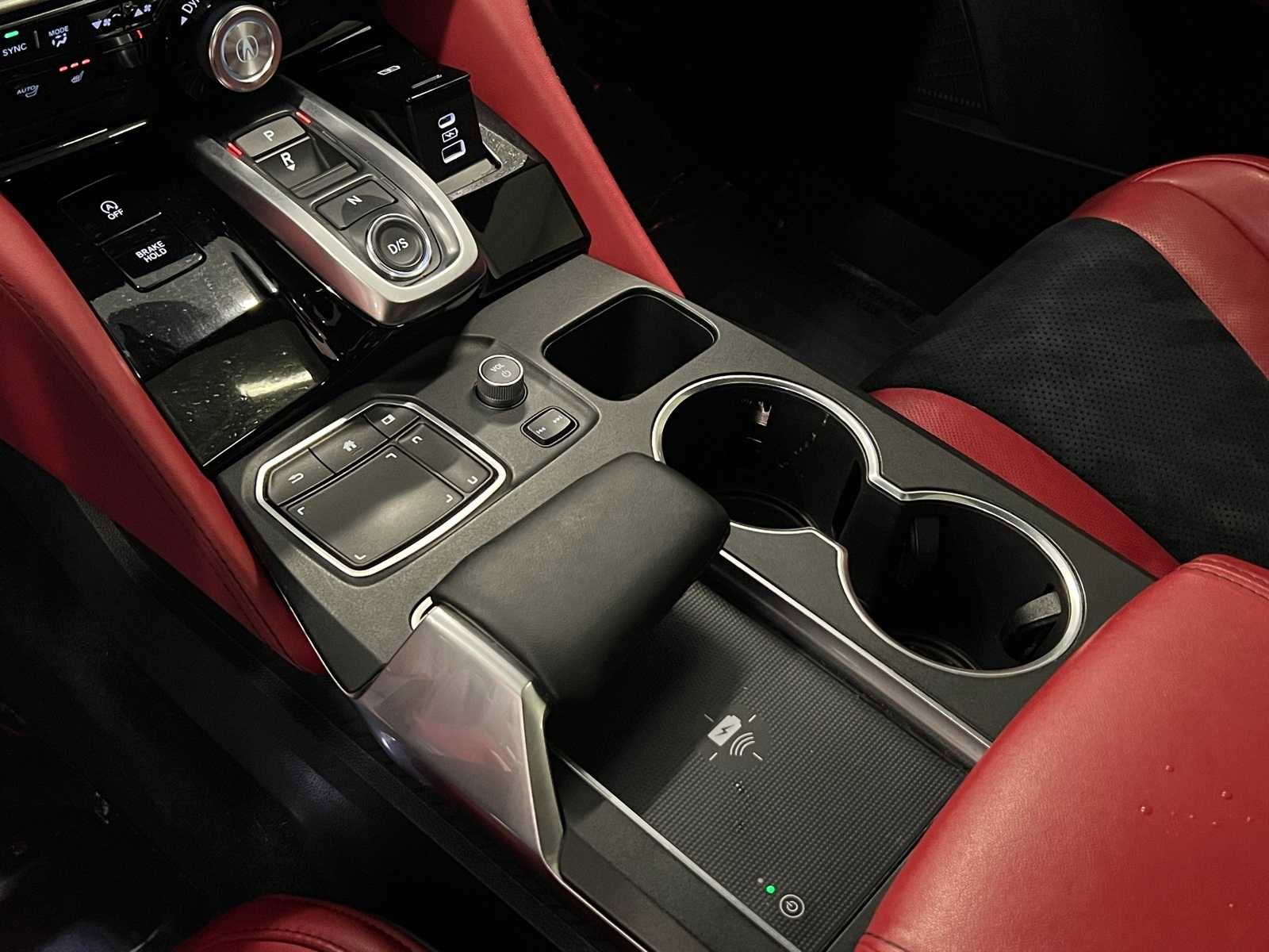 Used 2022 Acura MDX A-Spec image 23