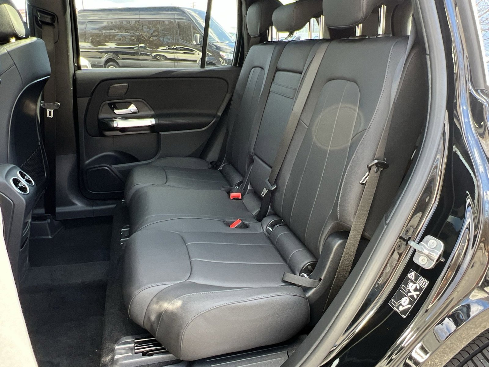 New 2026 Mercedes-Benz GLB 250 4MATIC image 23