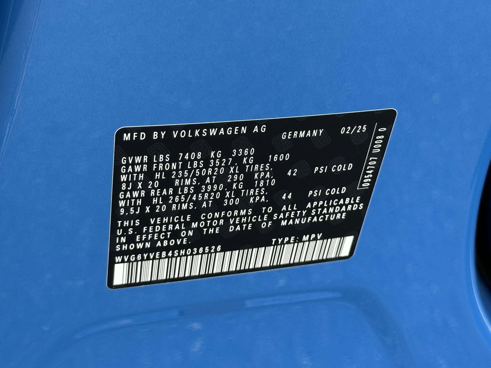 New 2025 Volkswagen ID. Buzz 1st Edition image 15