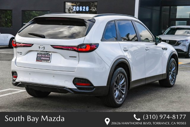 Certified 2025 MAZDA CX-70 3.3 Turbo w/ Preferred Package AWD/4WD image 6