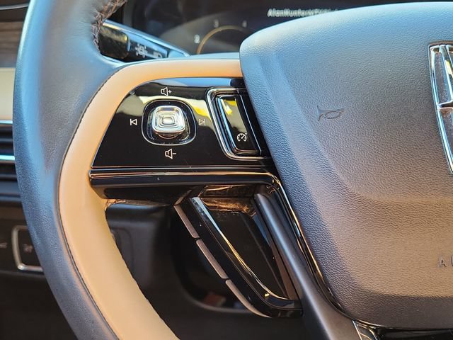 Certified 2022 Lincoln Corsair Reserve FWD image 20