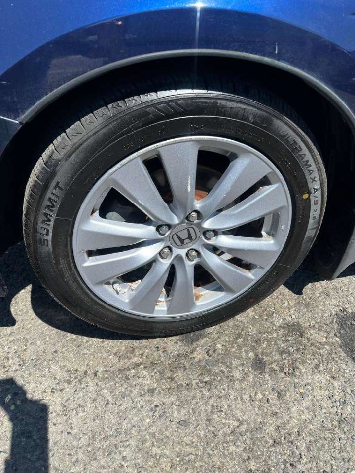 Used 2011 Honda Accord EX-L image 23
