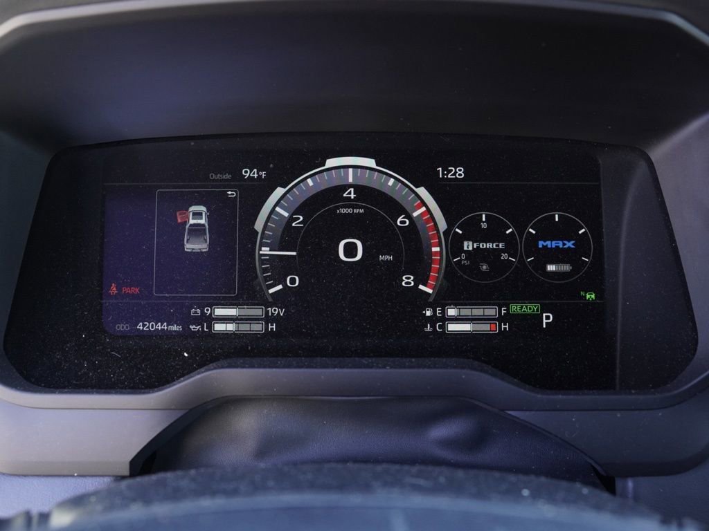 Used 2023 Toyota Tundra Platinum w/ Advanced Package image 14