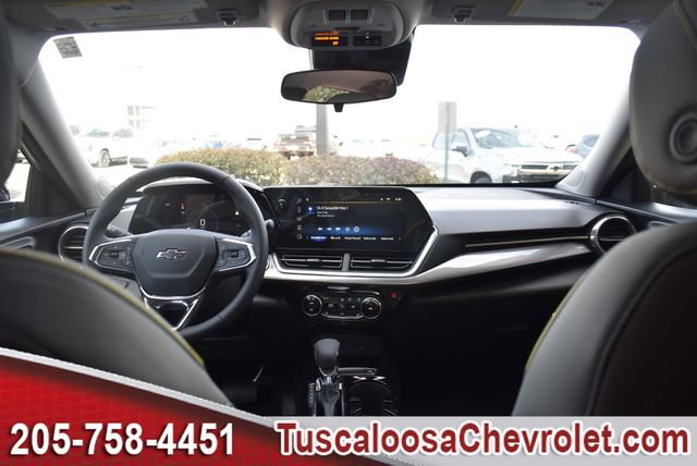 New 2026 Chevrolet Trax ACTIV w/ Sunroof Package image 3