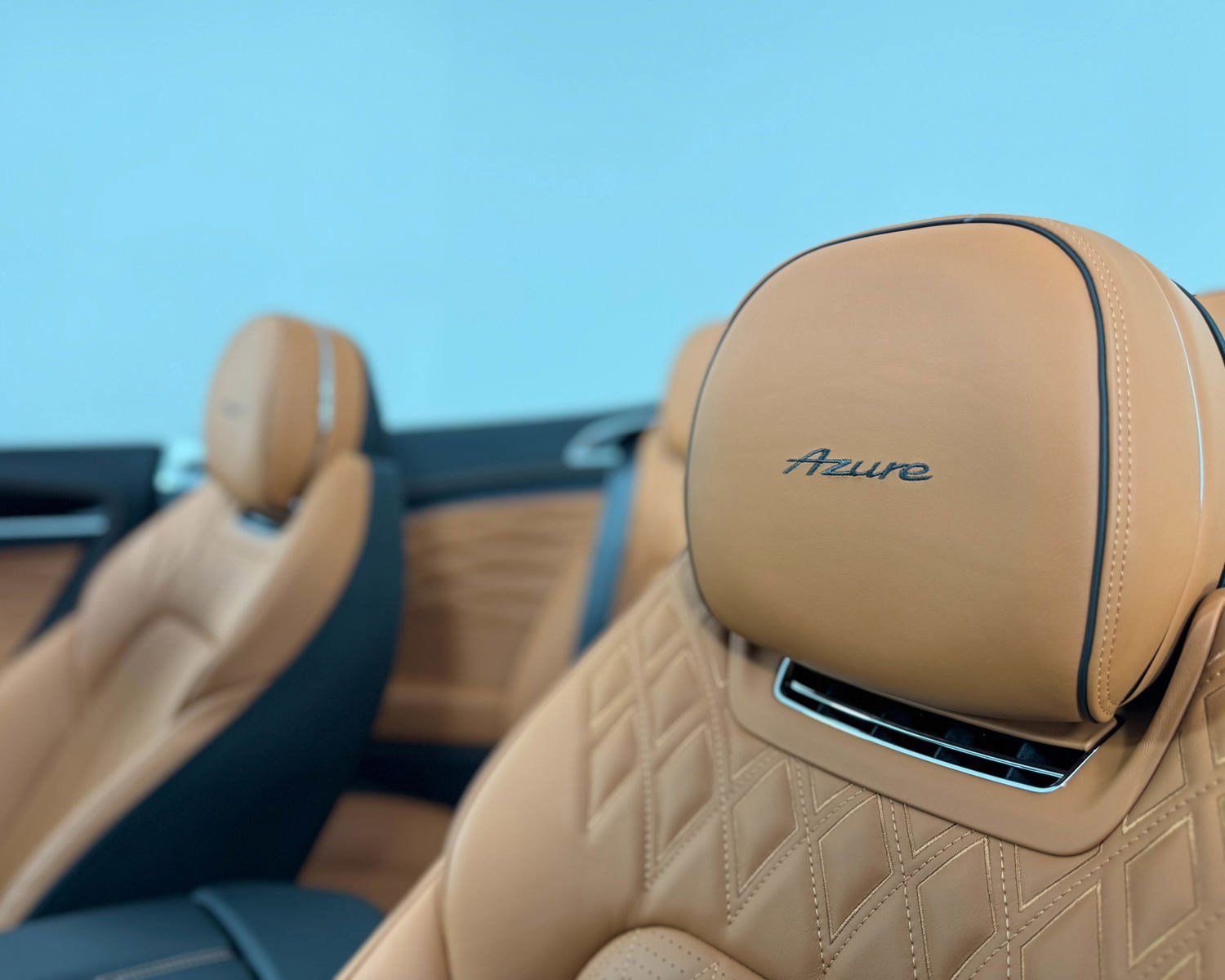 Used 2024 Bentley Continental GT Azure image 20