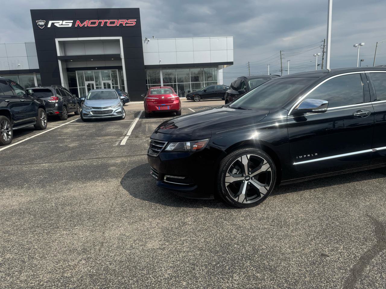 Used 2018 Chevrolet Impala Premier w/ Premier Confidence Package FWD image 13