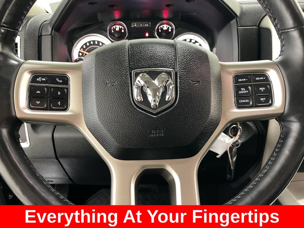 Used 2018 RAM 1500 Laramie AWD/4WD image 4