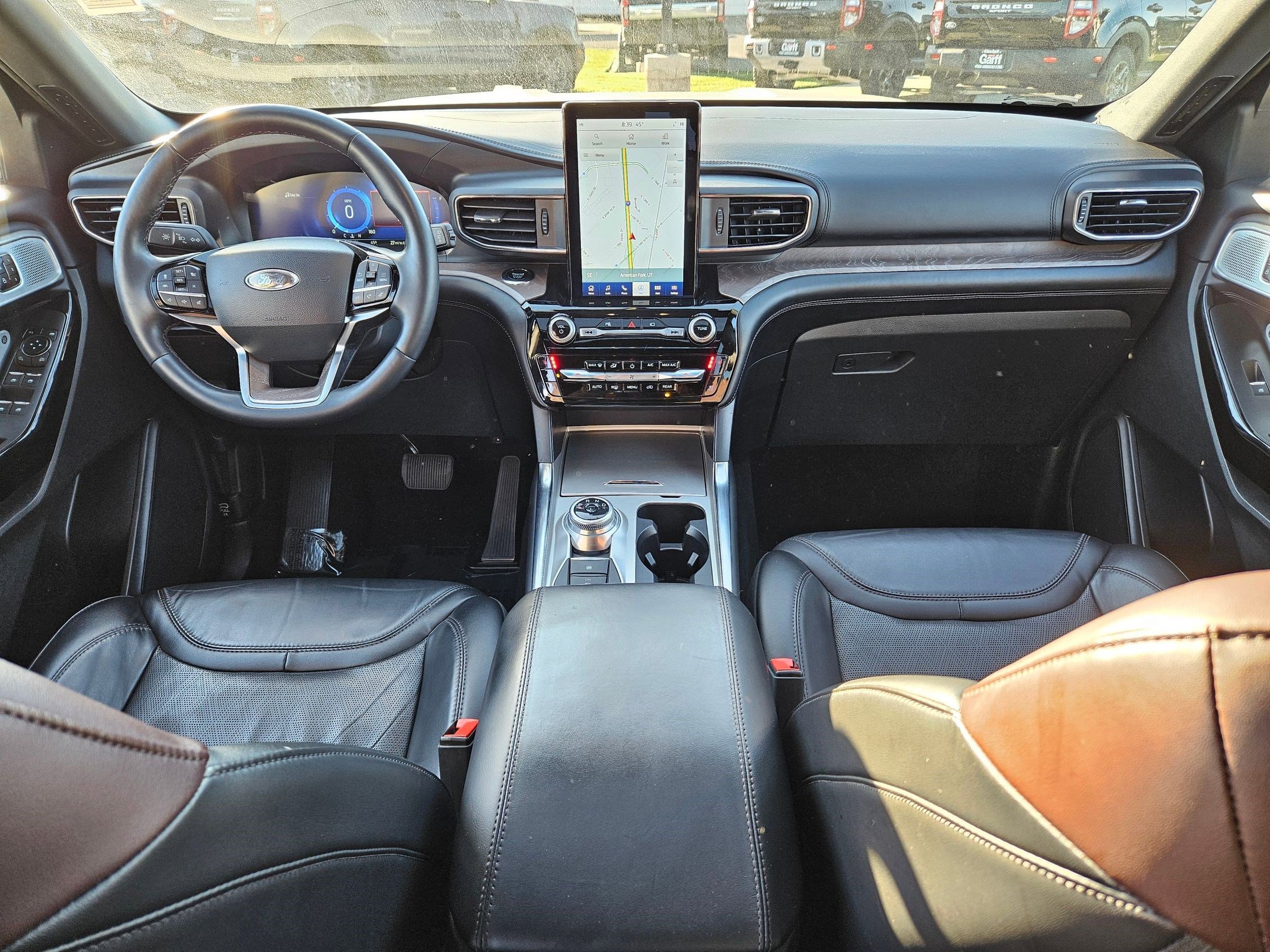 Used 2023 Ford Explorer Platinum w/ Technology Package image 32