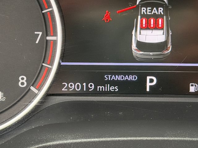 Used 2023 Nissan Rogue SV FWD image 21