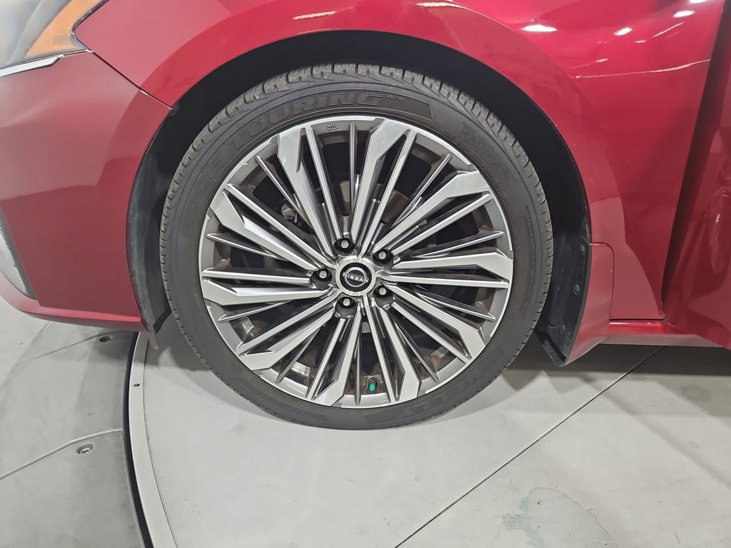 Used 2023 Nissan Altima 2.5 SL FWD image 28