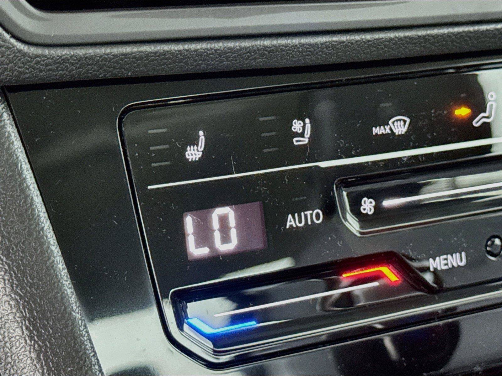 New 2027 Volkswagen Jetta SEL FWD image 20