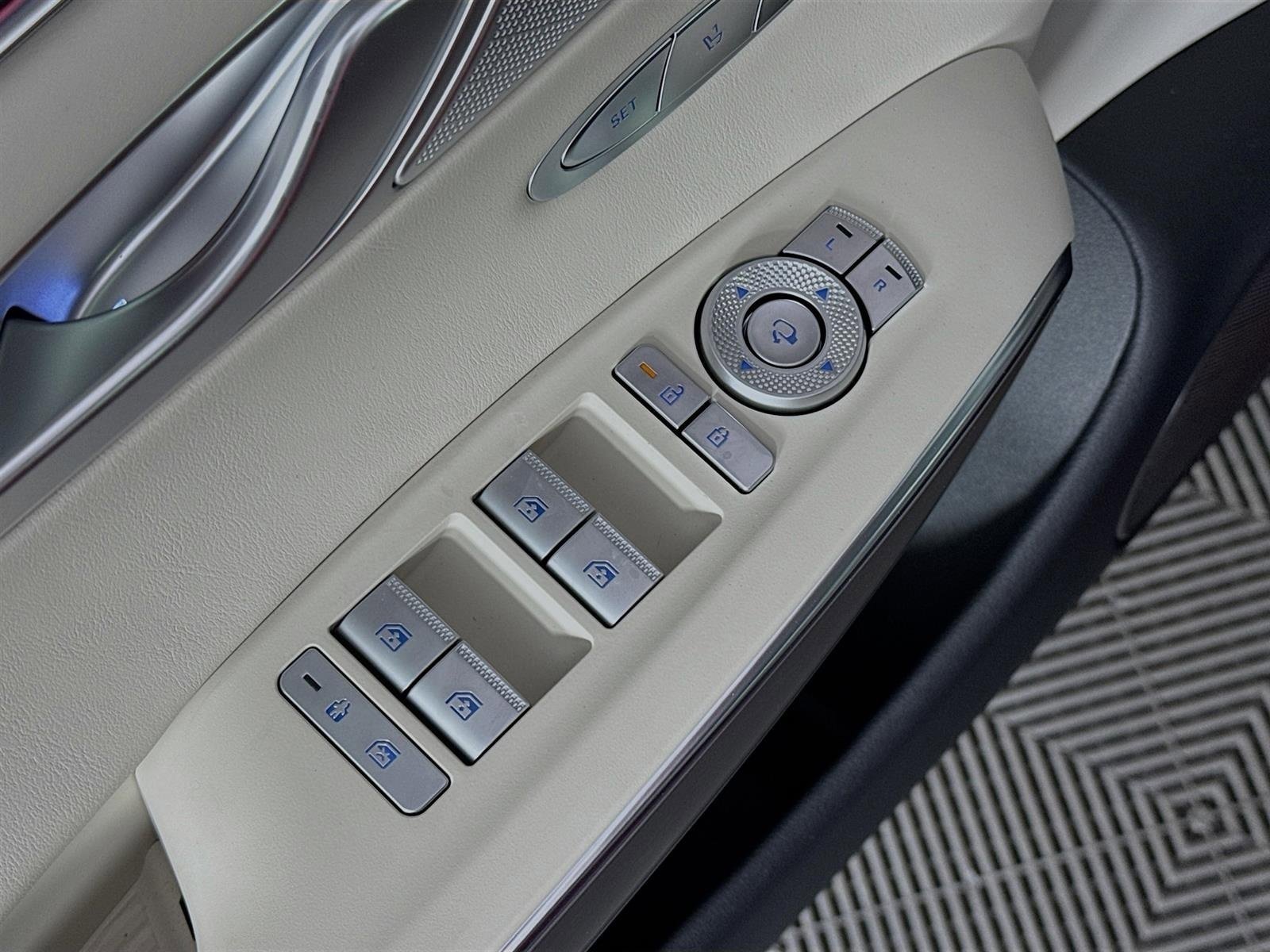 New 2026 Genesis GV70 2.5T Select image 20