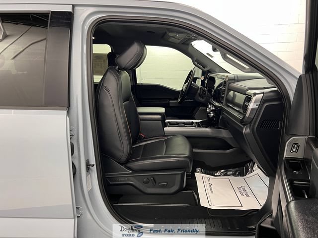 Used 2025 Ford F250 Lariat w/ Lariat Ultimate Package AWD/4WD image 37