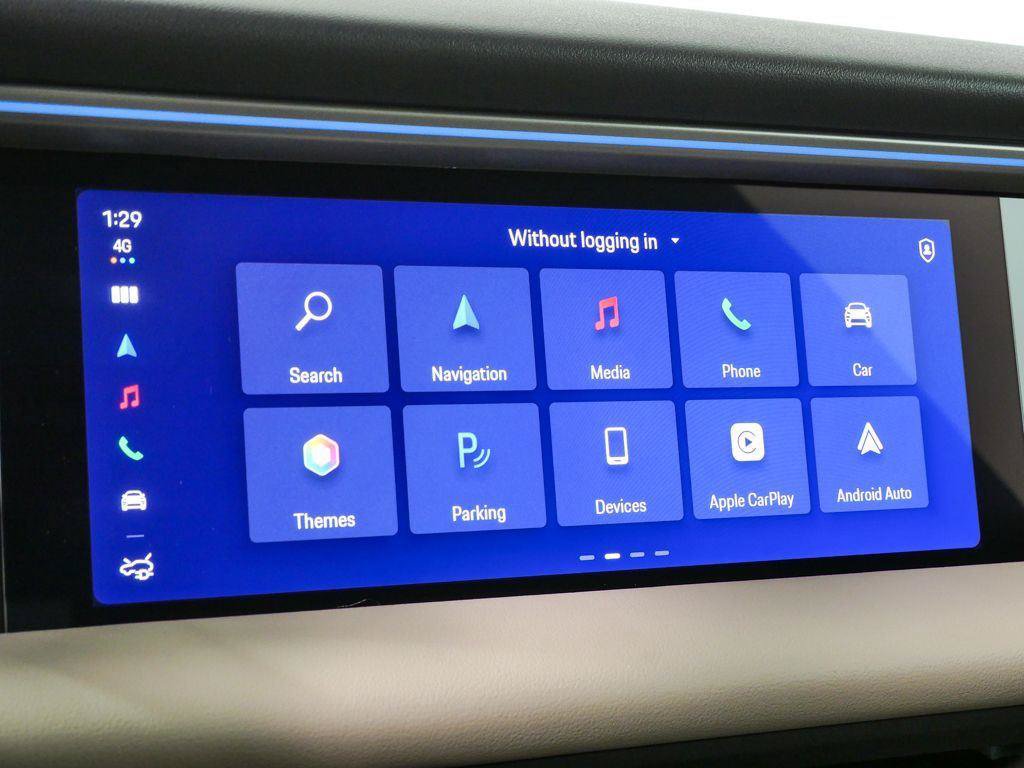 New 2026 Porsche Macan Electric RWD image 15