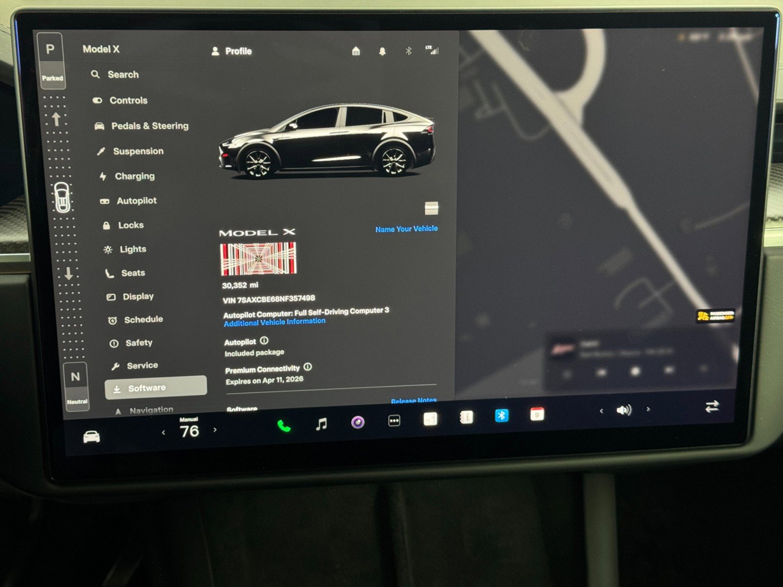Used 2022 Tesla Model X Plaid image 30