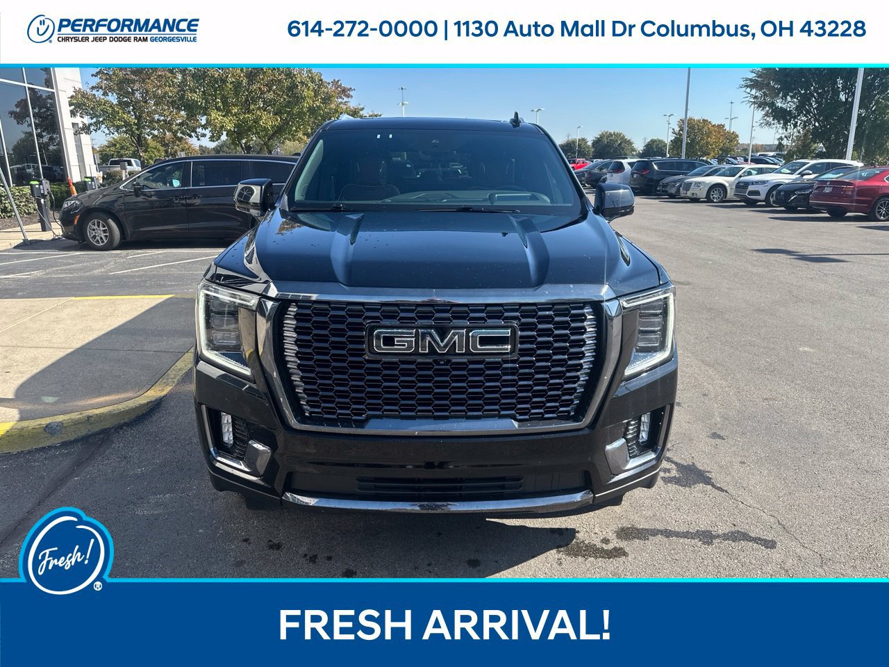 Used 2024 GMC Yukon XL Denali Ultimate AWD/4WD image 9