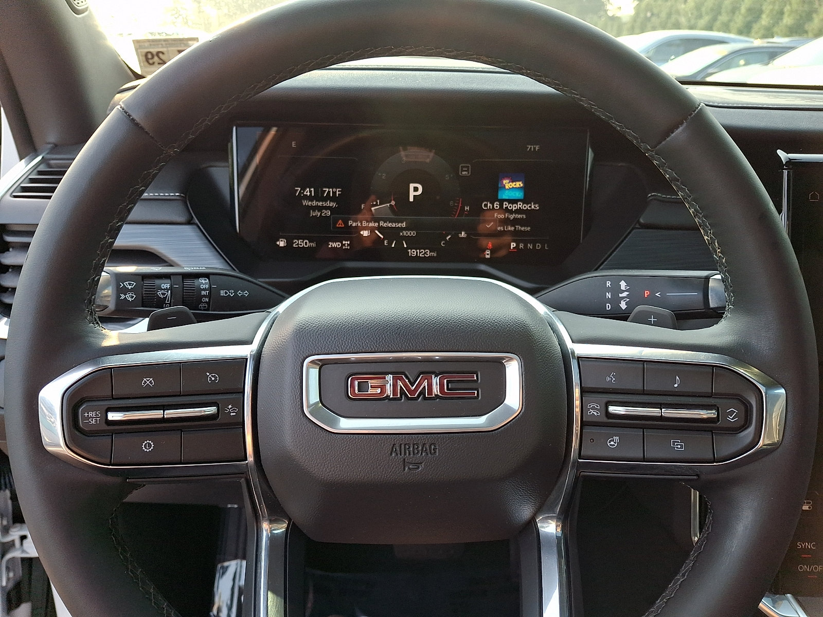 Certified 2024 GMC Acadia Elevation AWD/4WD image 20