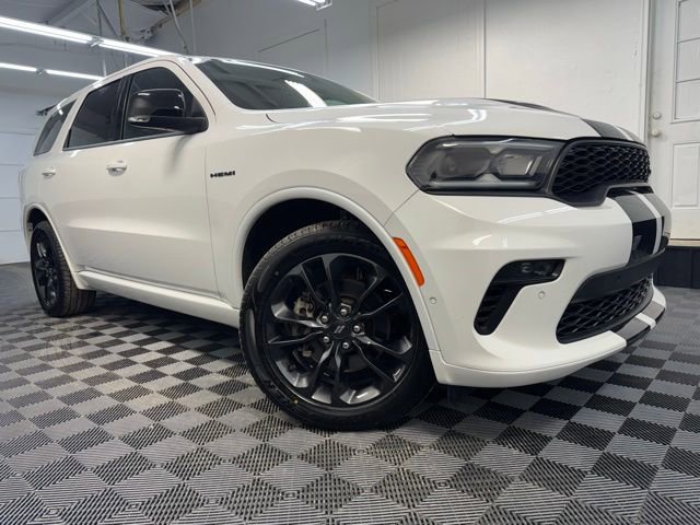 Used 2022 Dodge Durango R/T w/ Trailer Tow Group IV image 1