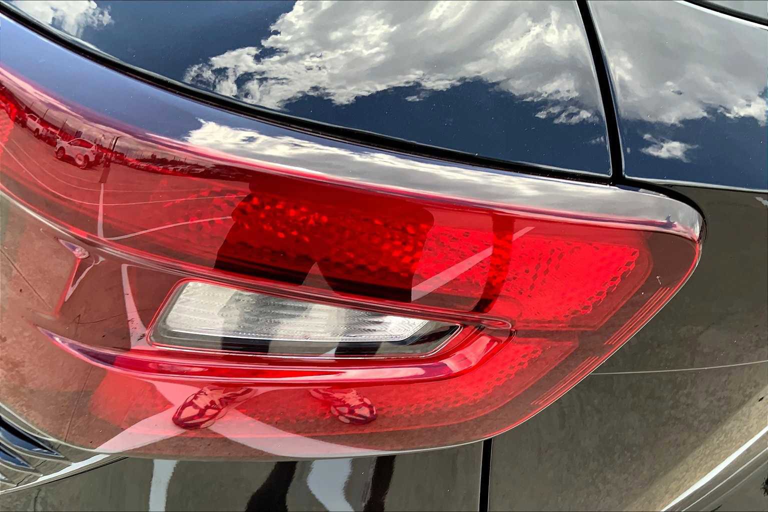 Certified 2024 Chevrolet Trax RS image 26