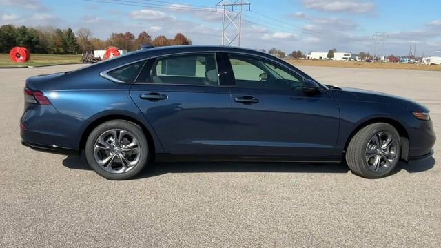 Used 2024 Honda Accord EX-L image 9