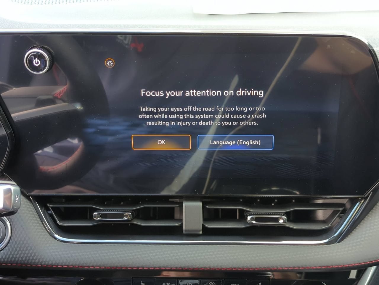 New 2026 Chevrolet Equinox RS w/ Safety and Technology Package FWD image 15