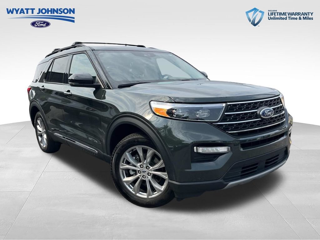 Used 2024 Ford Explorer XLT w/ Equipment Group 202A AWD/4WD image 1