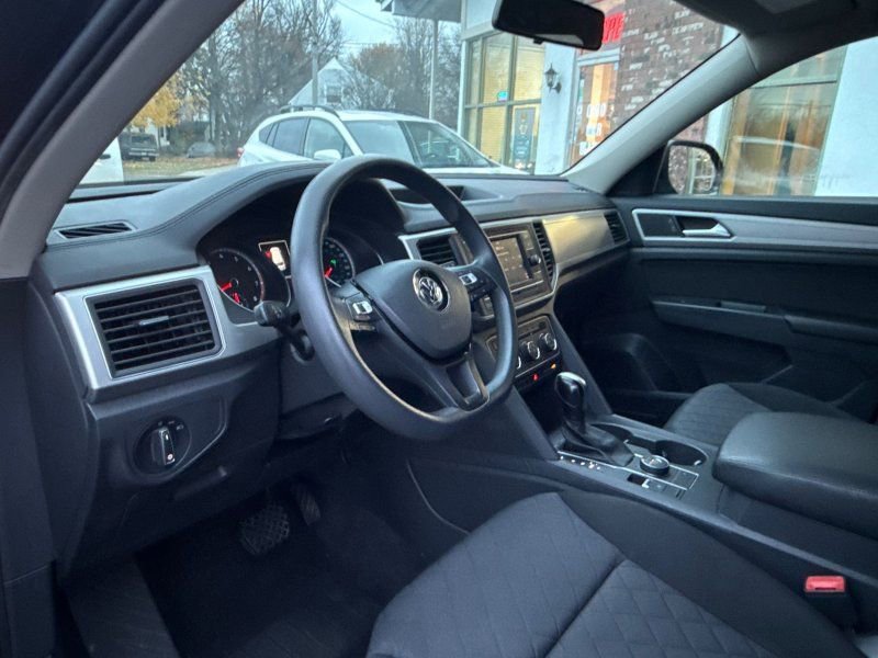 Used 2018 Volkswagen Atlas S image 10