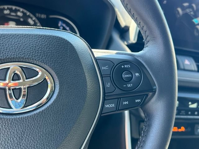 Used 2025 Toyota RAV4 XLE w/ Convenience Package AWD/4WD image 22