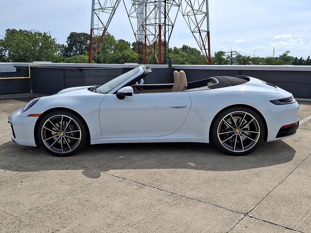 Certified 2023 Porsche 911 Carrera image 2