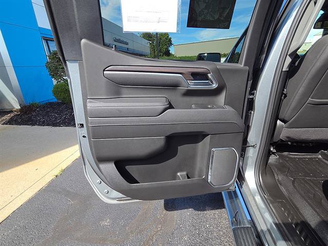 Used 2026 GMC Sierra 1500 SLT w/ SLT Premium Package AWD/4WD image 18