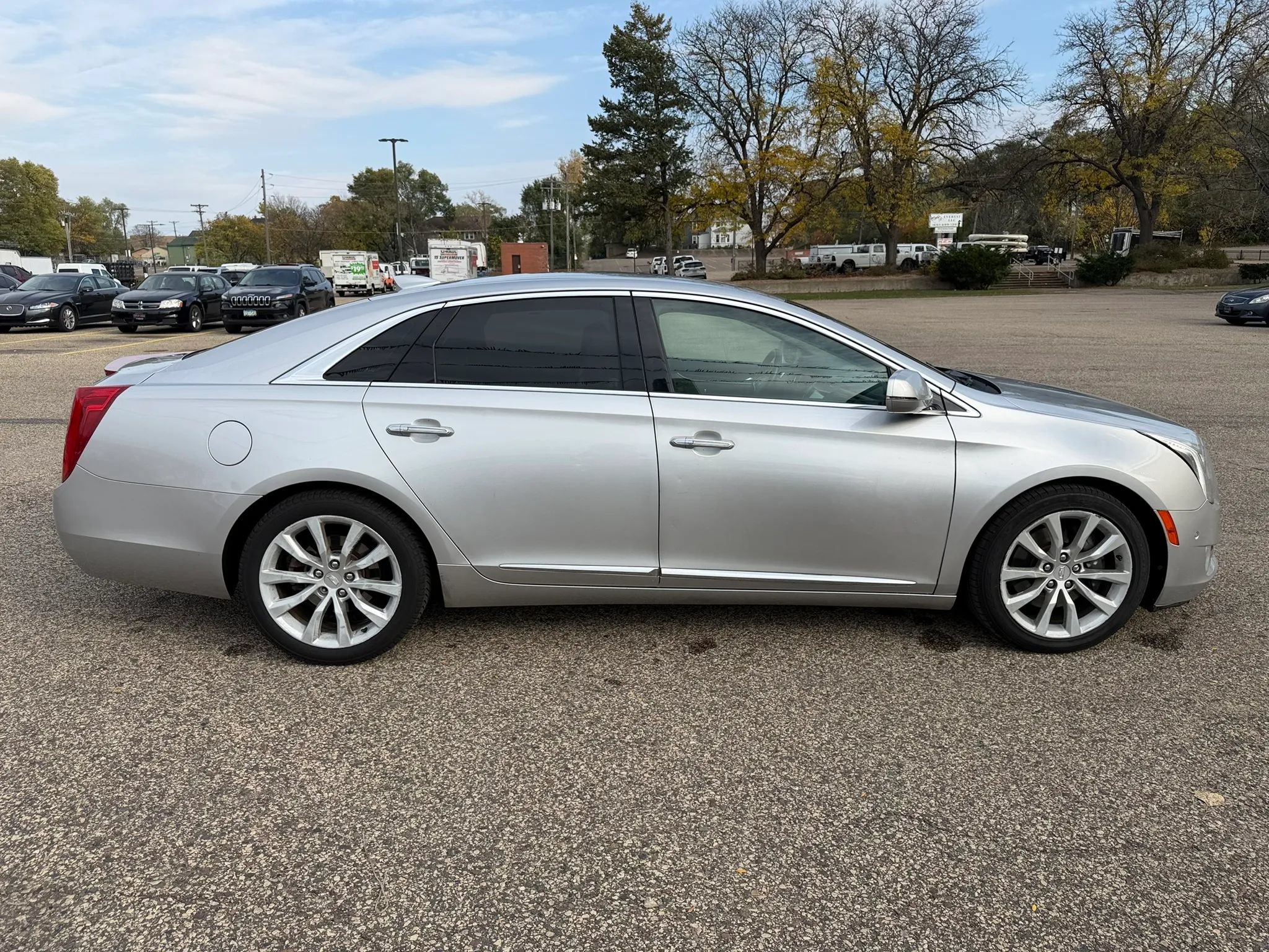 Used 2017 Cadillac XTS Luxury FWD image 7