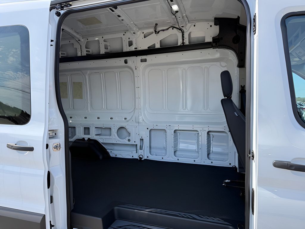 New 2026 Ford Transit 350 148 High Roof AWD image 7