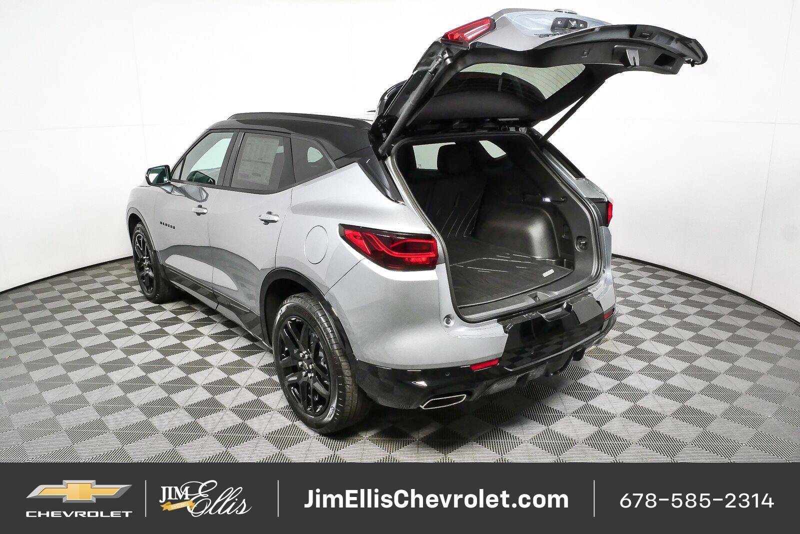 New 2026 Chevrolet Blazer RS w/ LPO, Floor Liner Package FWD image 31