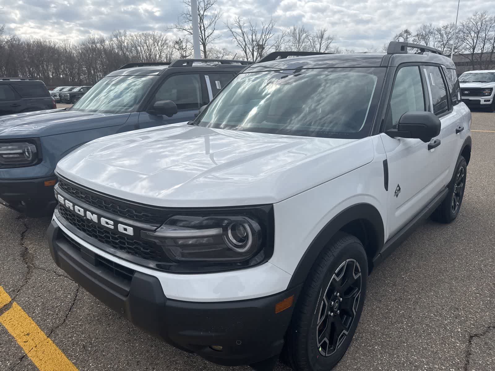 New 2026 Ford Bronco Sport Outer Banks w/ Outer Banks Tech Package+ image 2