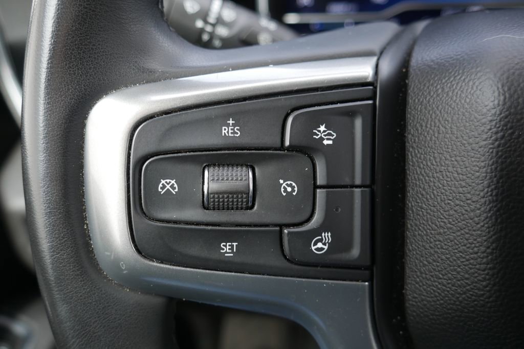 Used 2025 Chevrolet Silverado 2500 LT w/ Convenience Package image 13