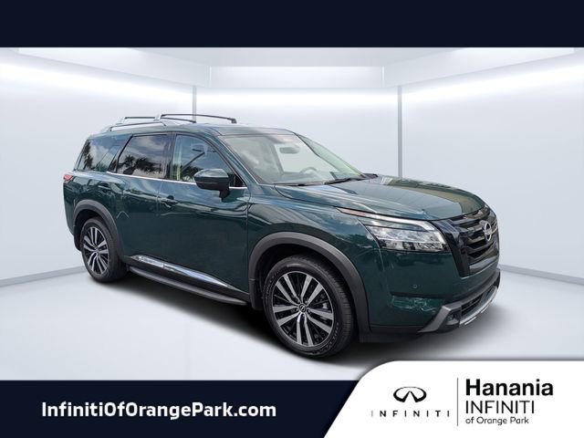 Used 2024 Nissan Pathfinder Platinum w/ Black Appearance Package image 1