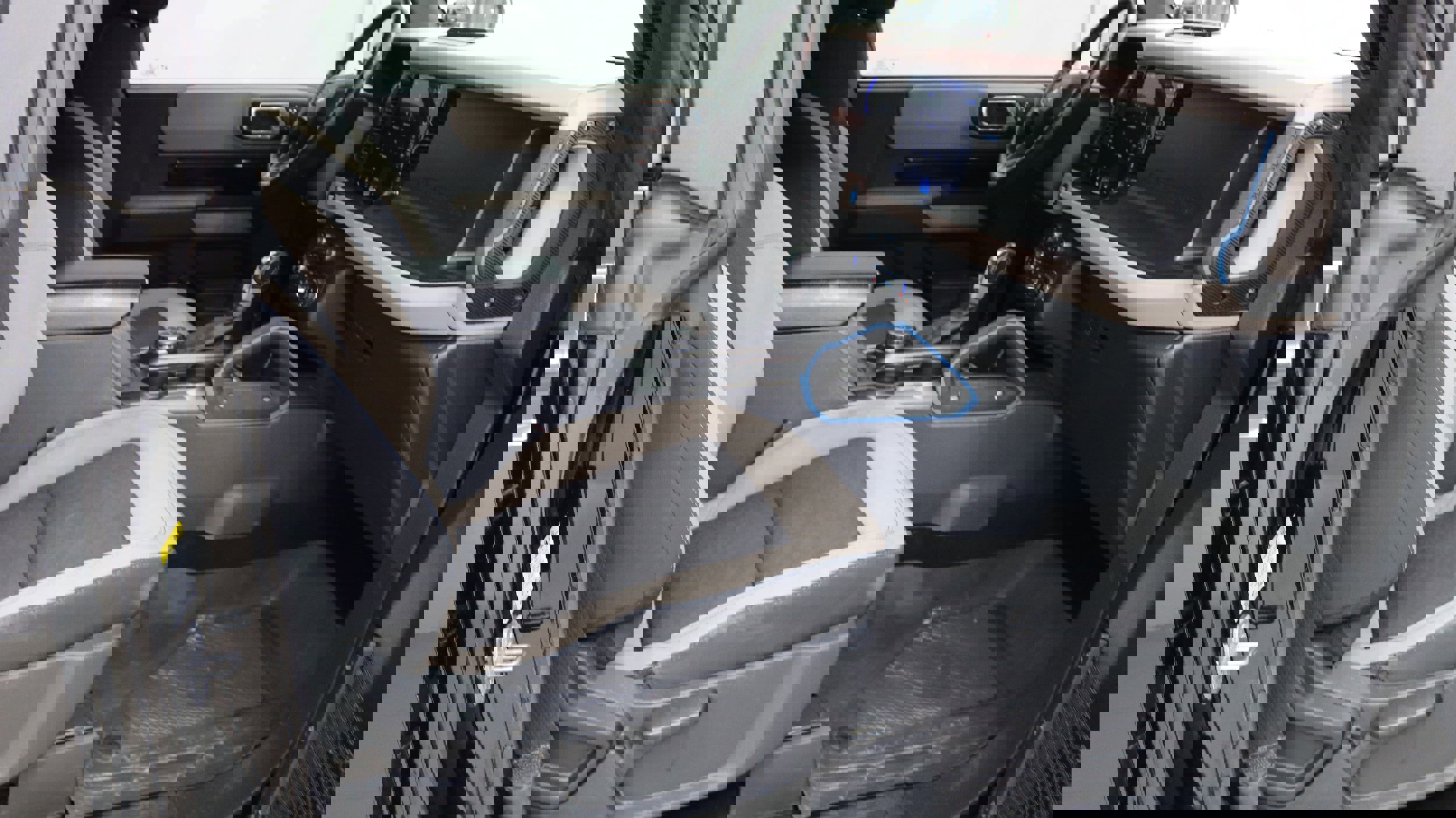 Used 2022 Ford Bronco Wildtrak image 24